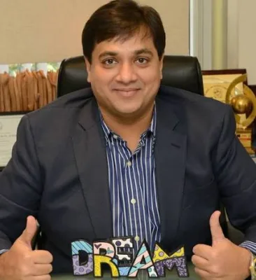 Dr. Viral Desai - Cosmetic & Plastic Surgeon in Mumbai